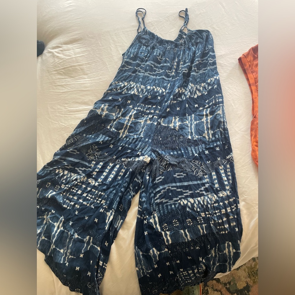 Boho flowy jump suit from a boutique in telluride co